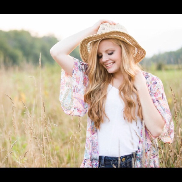 American Eagle sheer cardigan - Picture 2 of 3